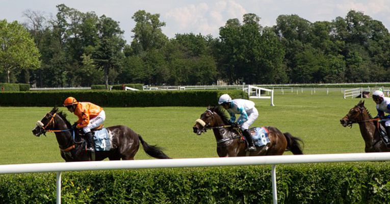 Road Safety Advocate Reminds Melbourne Cup Revellers to Drive Safe